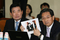 인사청문회, '박영준 차관 나오라고 하세요!'