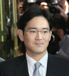 5세부터 부동산 소유 세계적인 코미디