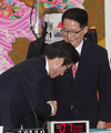 정병국 후보자 격려 하러 온 박지원 원내대표