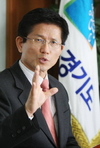 “더 낮은 곳에서 더 뜨겁게” 