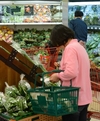 생산자물가 8개월만에 하락세… 농산물 내려가고 축산물 올라