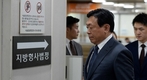 한숨 돌린 SK, 악재 겹친 롯데