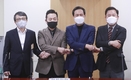 민주-열린민주, 당명 '더불어민주당'으로 합당 선언