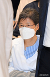 박근혜 내일 0시 석방…당분간 입원 치료할 듯