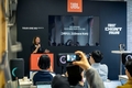 고성능 오버이어 헤드폰 JBL Tour ONE M3 SMART Tx와 차세대 블루투스 스피커 3종 선보여