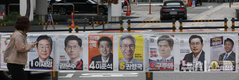 인천에서 더불어 민주당 이재명 후보 선거벽보 또 훼손